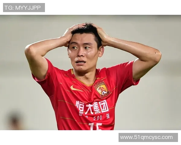 广州羽毛球队防守策略解析与战术创新的深度探讨 广州羽毛球队防守策略解析与战术创新的深度探讨